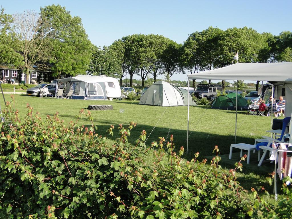 Boerderij De Spijken Acomodação com café da manhã Ammerzoden Exterior foto
